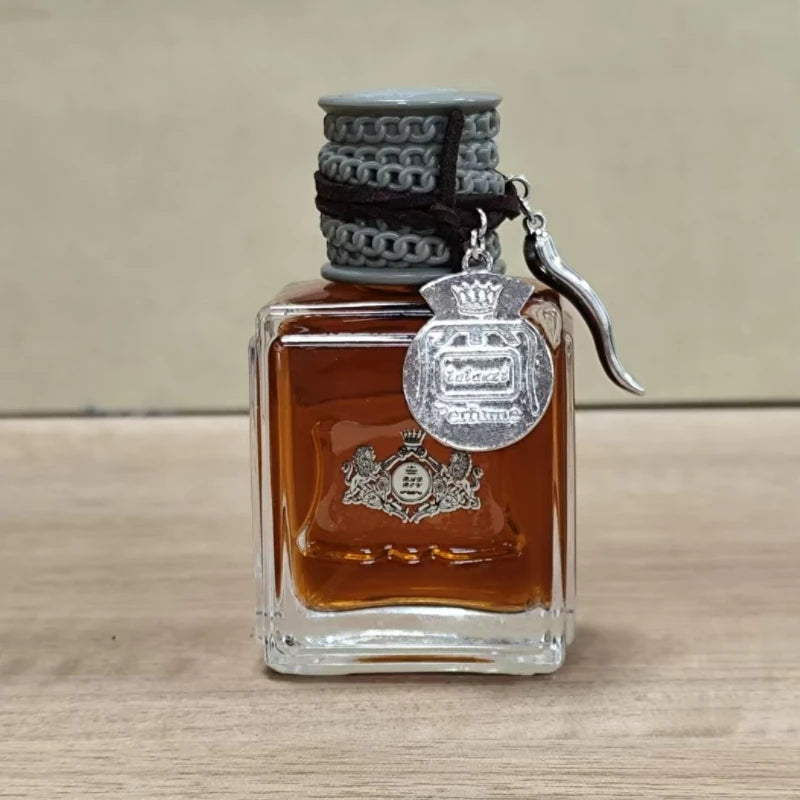Oud Wood Parfum — Oosterse Houtgeur voor Dames & Heren